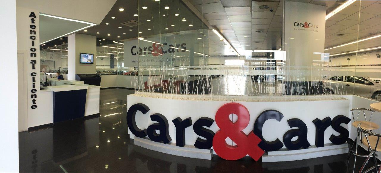 El ‘Top 5’ de los coches que tienen una caverna por maletero para tus vacaciones 6 Motor16 NP CarsCars celebra su 25 aniversario Motor16