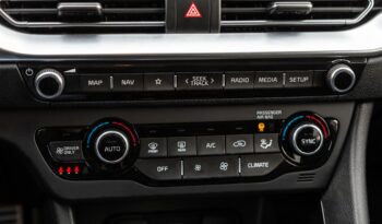 Kia Niro Emotion 1.6 GDI Hybrid Auto 141CV lleno