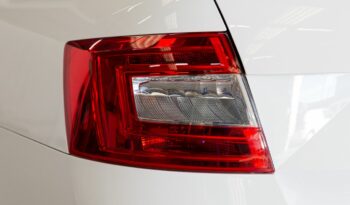 Skoda Octavia RS 2.0 TDI 184CV lleno