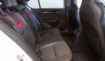 Skoda Octavia RS 2.0 TDI 184CV lleno