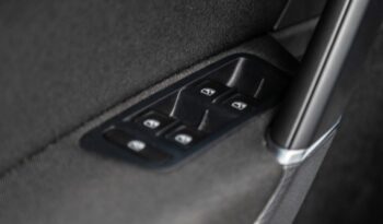 Volkswagen Golf Advance 1.6 TDI 115CV lleno