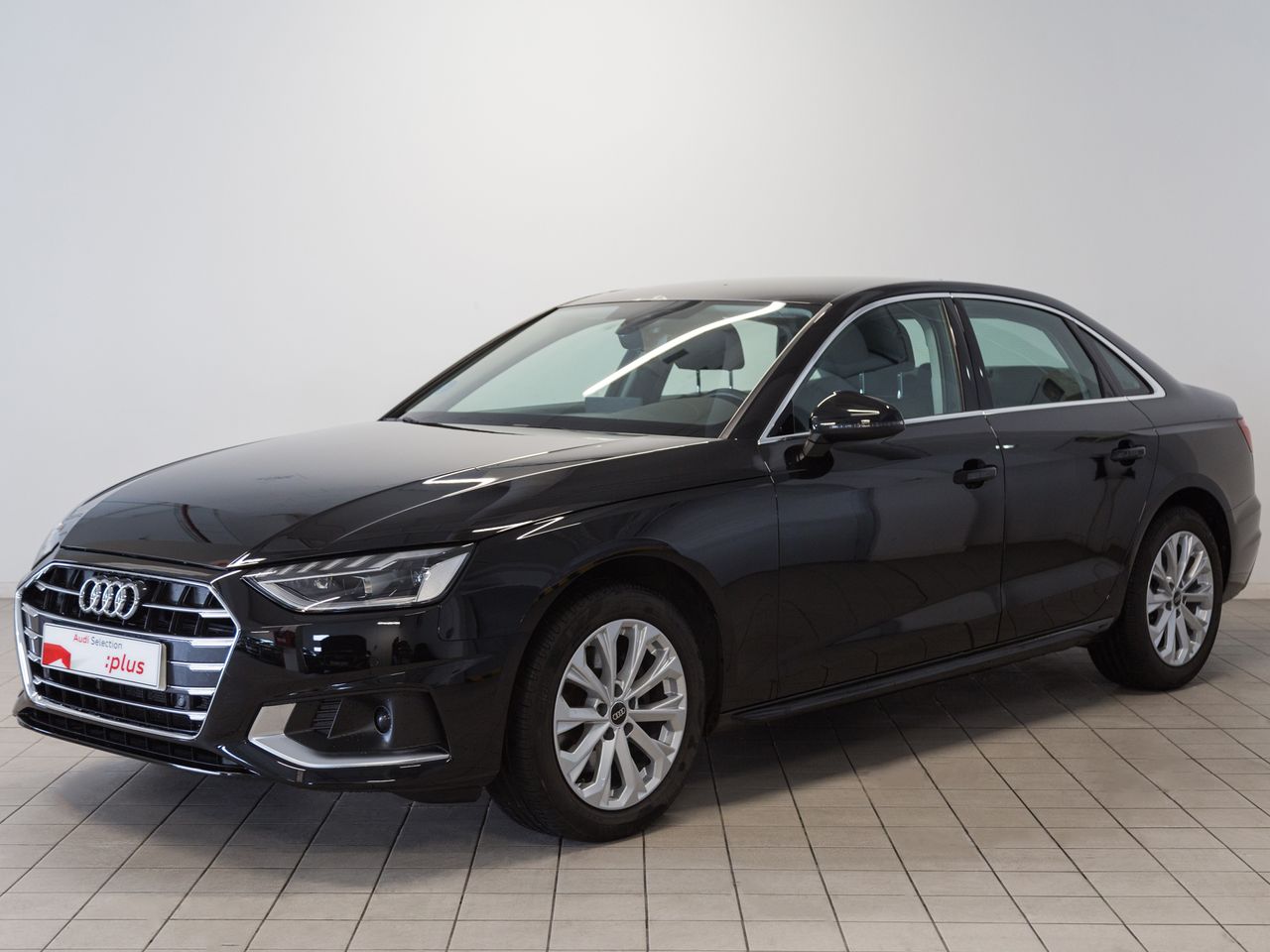 Audi A4 Advanced 30 TDI S-Tronic 163CV