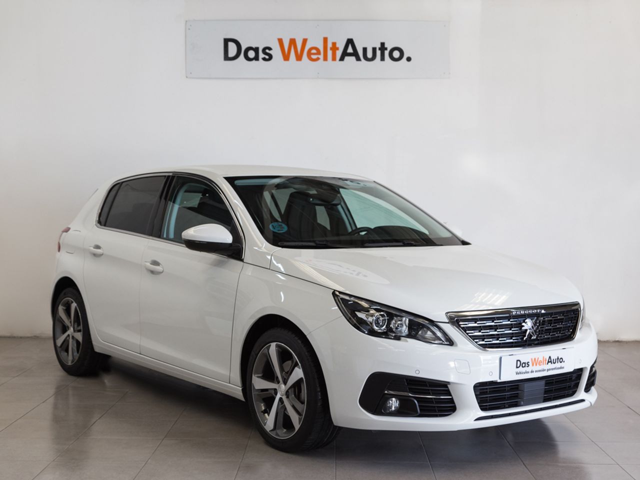 Peugeot 308 Allure 1.2 Puretech EAT8 130CV