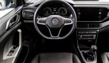 Volkswagen T-Cross Advance 1.0 TSI 110CV lleno