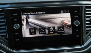 Volkswagen T-Roc Sport 2.0 TDI DSG-7 150CV lleno