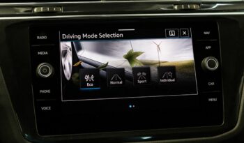 Volkswagen Tiguan R-Line 2.0 TDI 150CV lleno