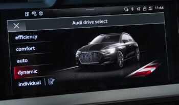 Audi A3 Sportback Black Line 35 TDI S-Tronic 150CV lleno