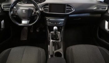 Peugeot 308 Active Pack 1.5 BlueHDi 130CV lleno