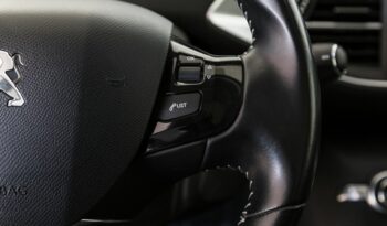 Peugeot 308 SW Allure 1.6 BlueHDI 120CV lleno