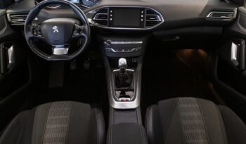 Peugeot 308 SW Allure 1.6 BlueHDI 120CV lleno