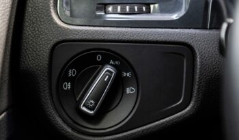 Volkswagen Golf Advance 1.5 TSI DSG-7 130CV lleno