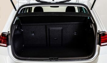 Volkswagen Golf Advance 1.5 TSI DSG-7 130CV lleno