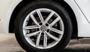 Volkswagen Golf Advance 1.5 TSI DSG-7 130CV lleno