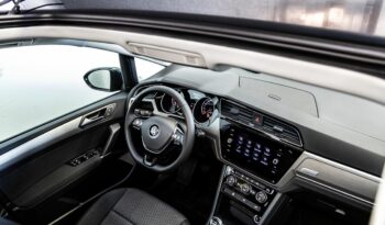 Volkswagen Touran Advance 1.5 TSI 150CV lleno
