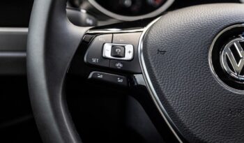 Volkswagen Touran Advance 1.5 TSI 150CV lleno