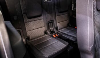 Volkswagen Touran Advance 1.5 TSI 150CV lleno