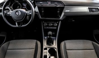 Volkswagen Touran Advance 1.5 TSI 150CV lleno