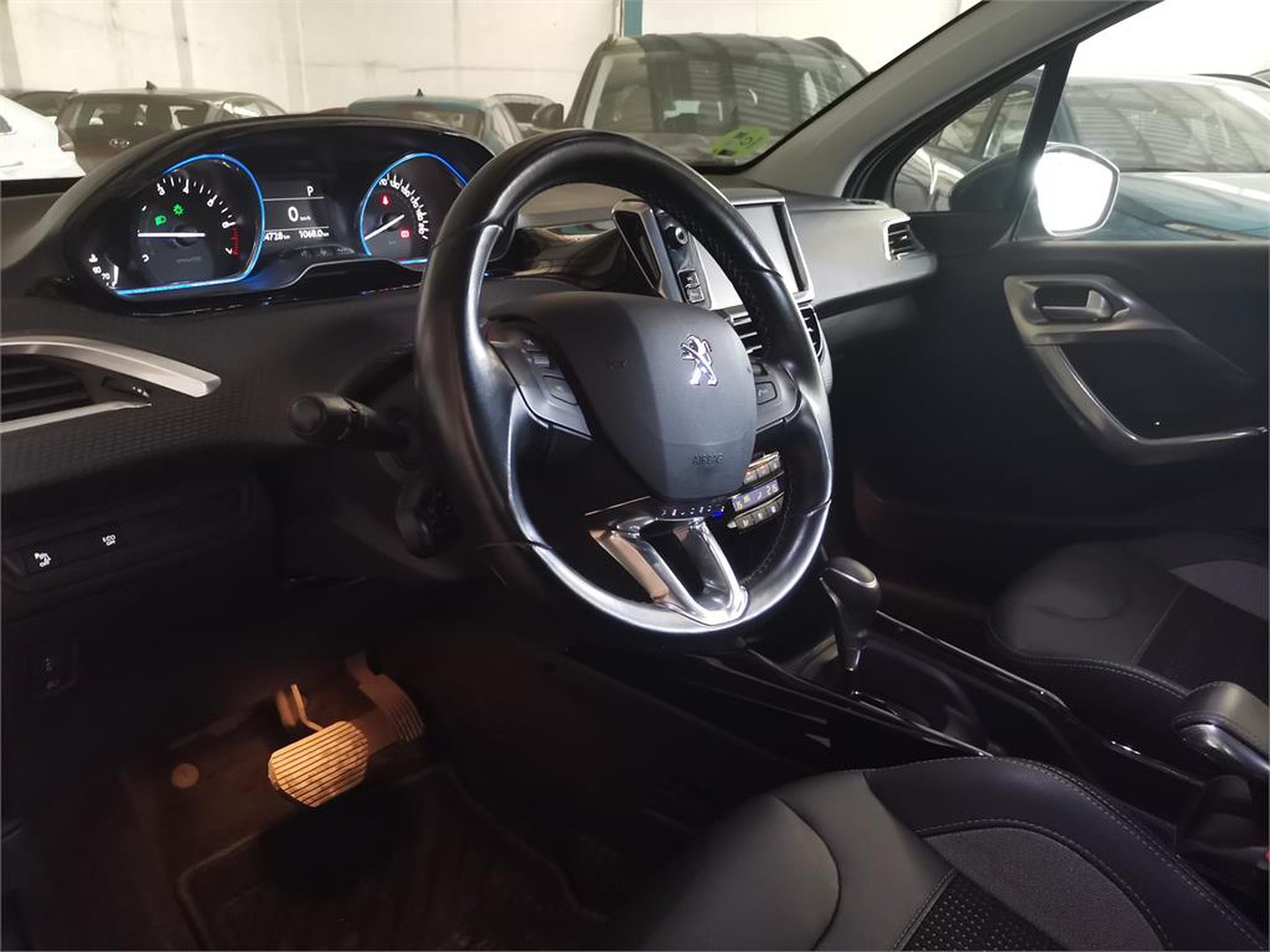 Peugeot 2008 Allure 1.2 PureTech 81KW (110CV) Auto