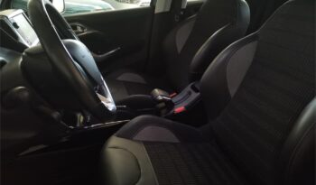 Peugeot 2008 Allure 1.2 PureTech 81KW (110CV) Auto lleno