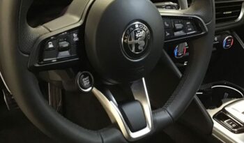 Alfa Romeo Giulia 2.0 TURBO 147KW SPRINT AUTO 200 4P lleno