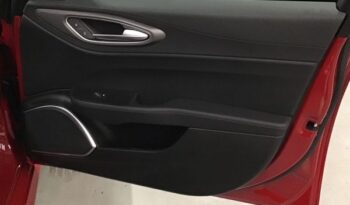 Alfa Romeo Giulia 2.0 TURBO 147KW SPRINT AUTO 200 4P lleno