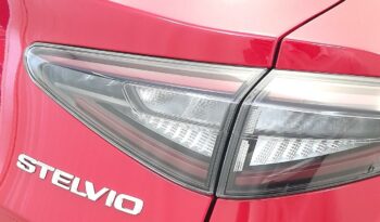 Alfa Romeo Stelvio 2.1 TD TURBO 154KW VELOCE AUTO 4WD 210 5P lleno