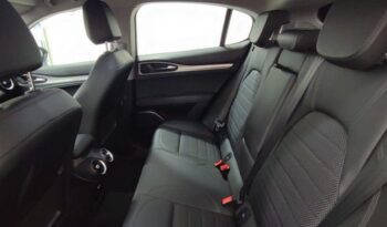 Alfa Romeo Stelvio  2.2 Diésel 190cv Sprint+ Q4 lleno
