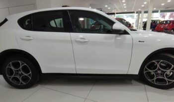 Alfa Romeo Stelvio  2.2 Diésel 190cv Sprint+ Q4 lleno