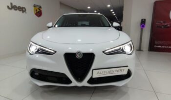 Alfa Romeo Stelvio  2.2 Diésel 190cv Sprint+ Q4 lleno