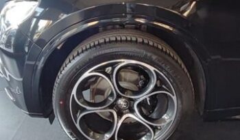 Alfa Romeo Stelvio  2.2 Diésel 210cv Veloce Q4 lleno