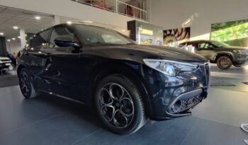 Alfa Romeo Stelvio  2.2 Diésel 210cv Veloce Q4 lleno