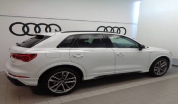 Audi Q3 35 TDI Black line S tronic 110kW lleno
