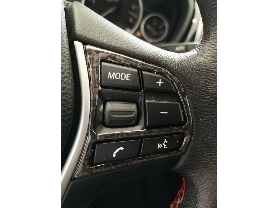 BMW 318d Touring lleno