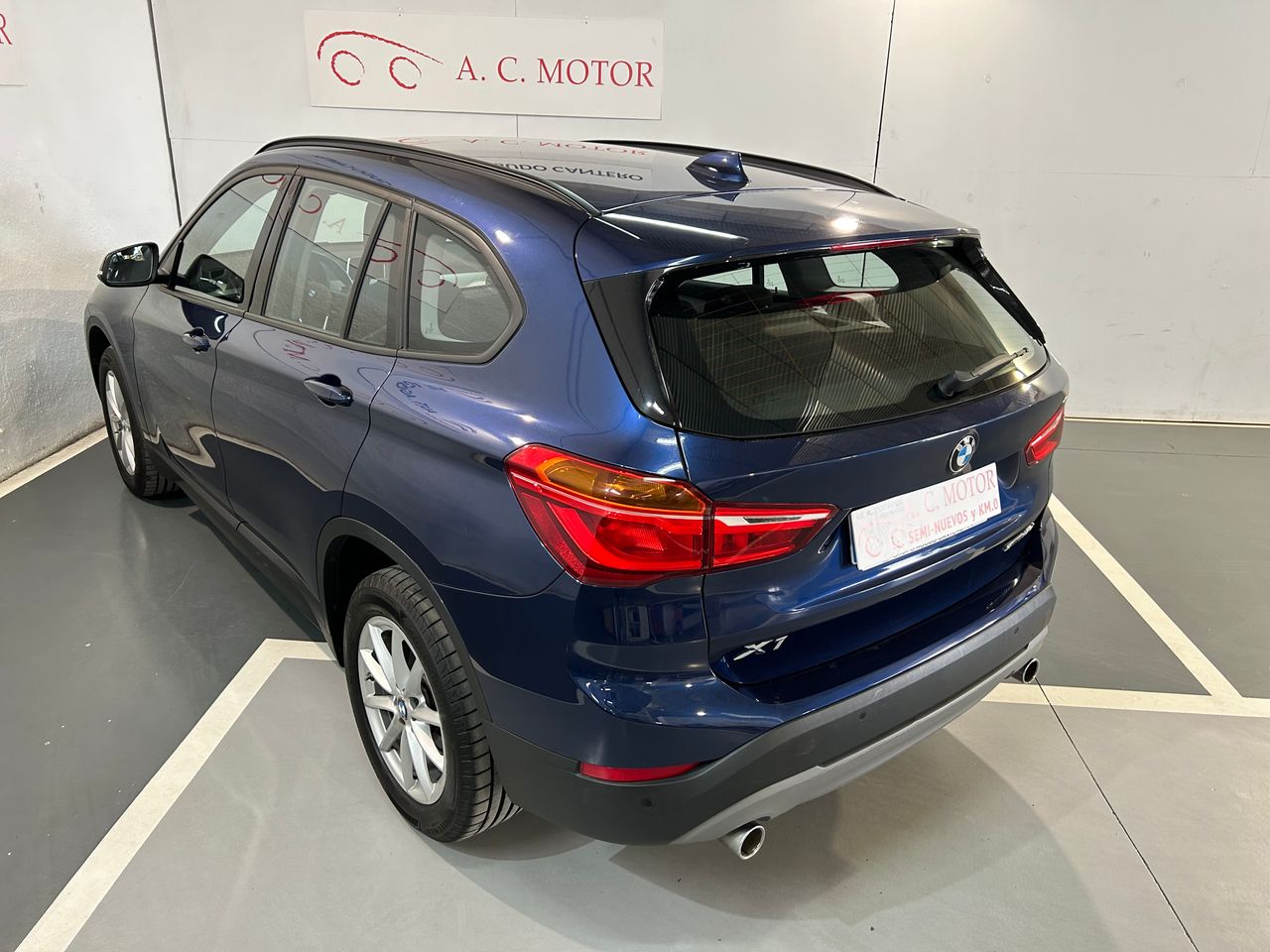 BMW X1 X1 sDrive 18d 150 CV lleno