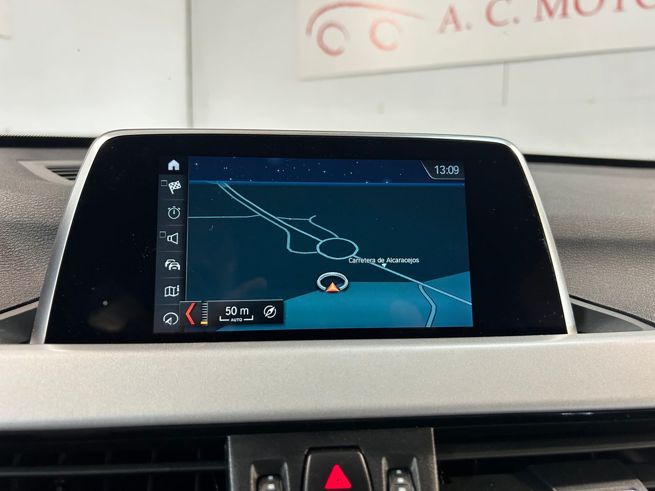 BMW X1 X1 sDrive 18d 150 CV lleno