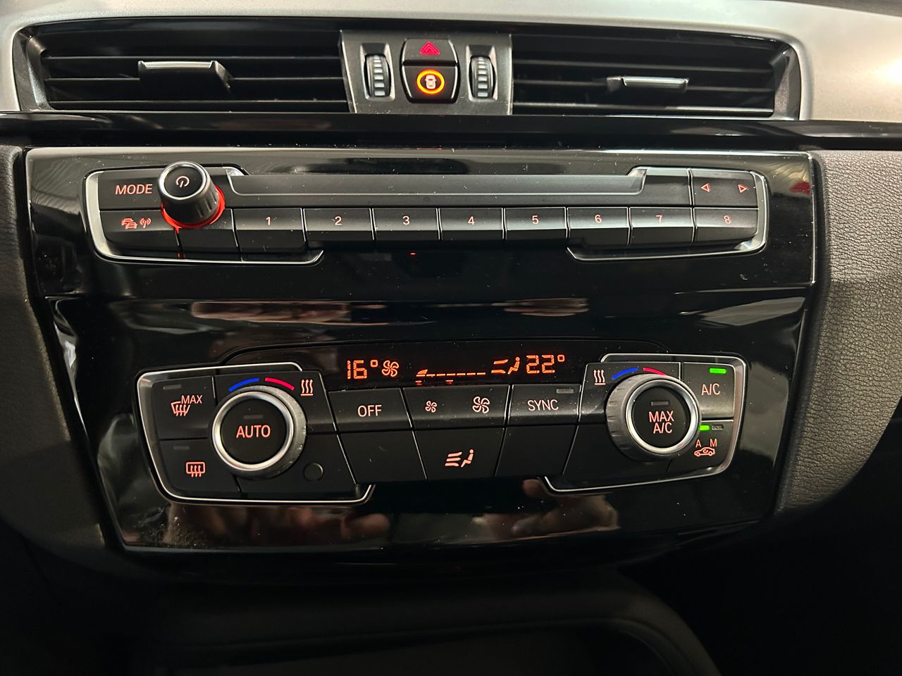 BMW X1 X1 sDrive 18d 150 CV lleno