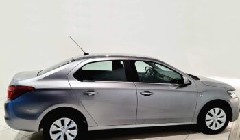 Citroën C-Elysée 1.2 PureTech Shine 82 lleno