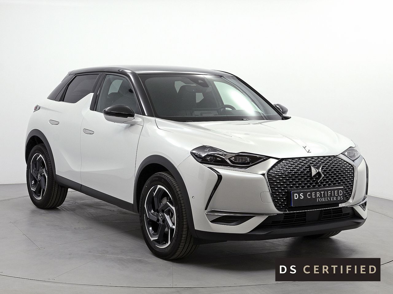 DS Automobiles DS 3 Crossback PureTech 155cv Automático RIVOLI