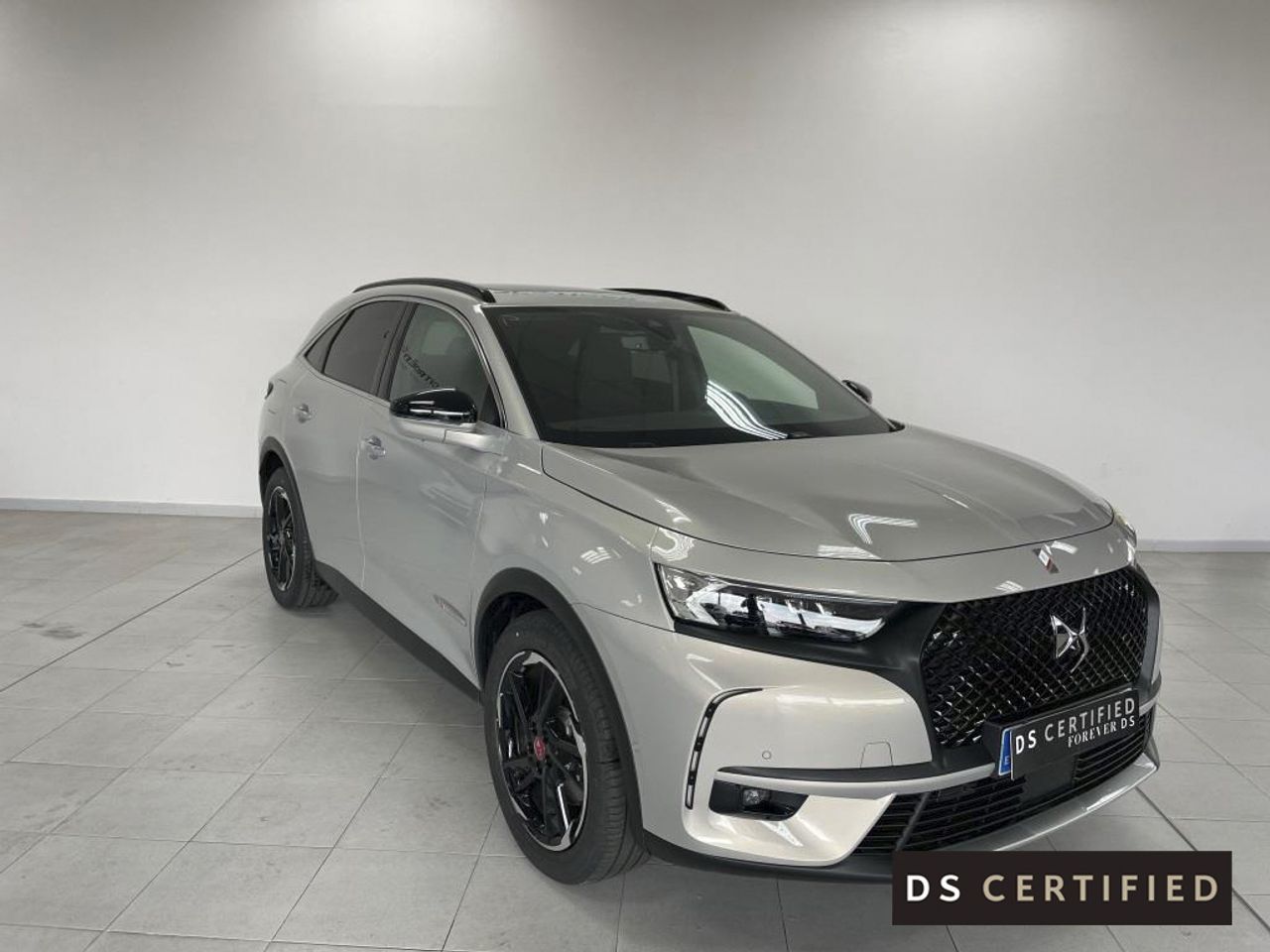 DS Automobiles DS 7 Crossback 1.6 E-Tense 300 PERF. LINE Auto 4WD
