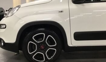 Fiat Panda 1.0 GSE CITY LIFE 70 5P lleno