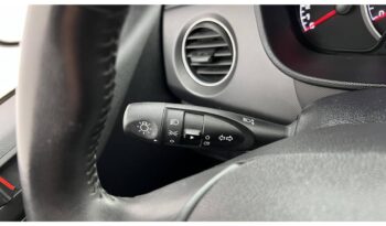 Hyundai i10 1.0 Essence lleno