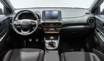 Hyundai KONA 1.0 TGDI N LINE 30 ANIVERSARIO 4X2 lleno