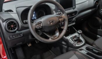 Hyundai KONA 1.0 TGDI N LINE 30 ANIVERSARIO 4X2 lleno