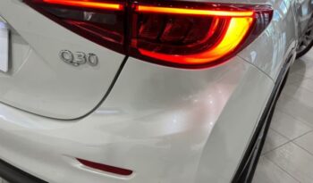 Infiniti Q30 1.5D PREMIUM lleno