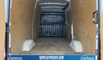 Iveco Daily Furgon 2.3 TD 35S 16 V 4100/H2 115 kW (156 CV) lleno