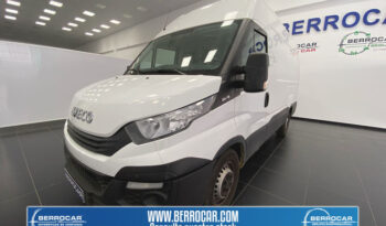 Iveco Daily Furgon 2.3 TD 35S 16 V 4100/H2 115 kW (156 CV) lleno