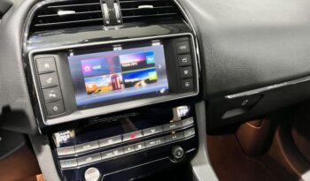Jaguar F-Pace 2.0L i4D AWD Automático Prestige lleno