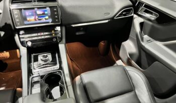 Jaguar F-Pace 2.0L i4D AWD Automático Prestige lleno