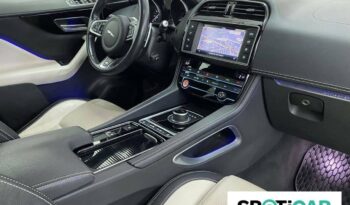 Jaguar F-Pace  3.0L TDV6 AWD Automático R-Sport lleno