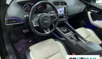 Jaguar F-Pace  3.0L TDV6 AWD Automático R-Sport lleno